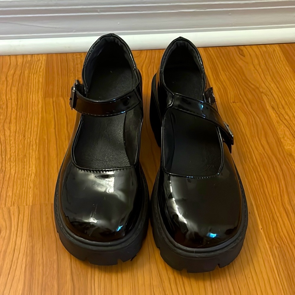 Maryjane platform shoes